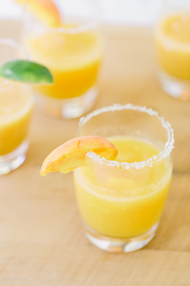 Kathryn-McCrary-Photography-Jenn-Gietzen-Write-On-Design-Project-Sip-Peach-Please-39
