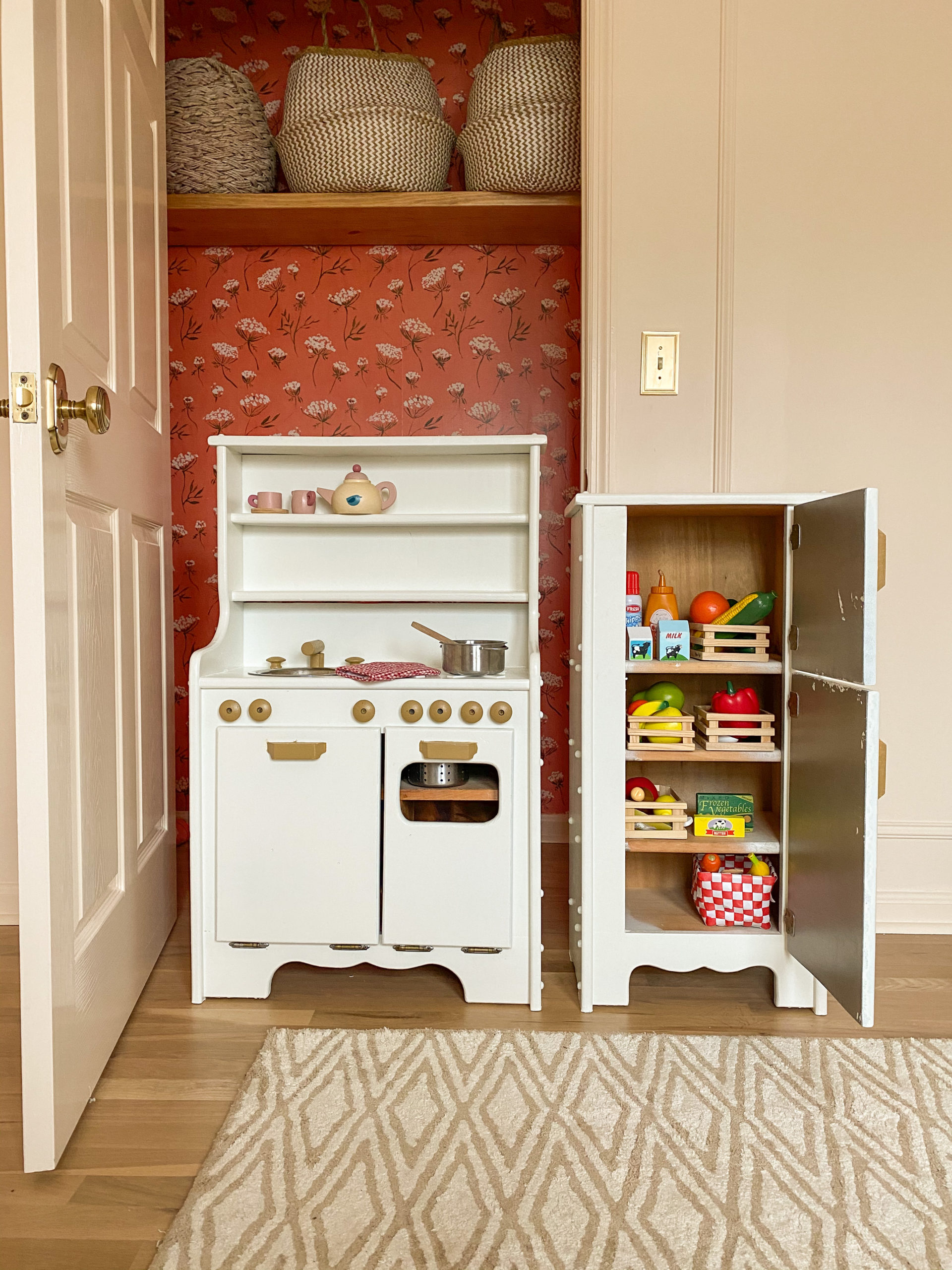 kitchen play set makeover