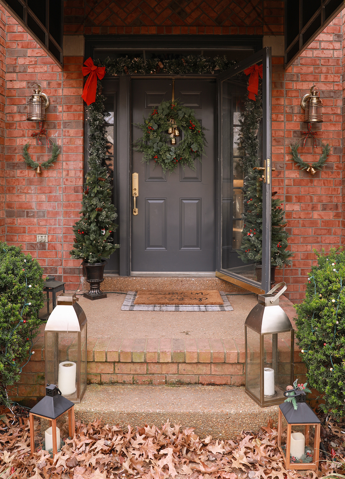 front door 