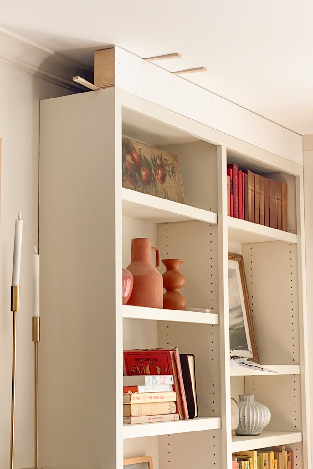 adding crown molding to a bookshelf