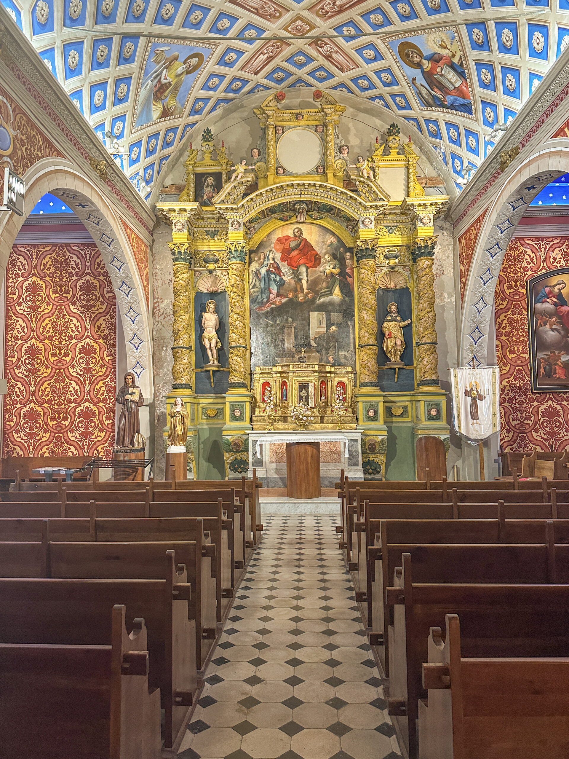 antibes catholic church saint bernadine
